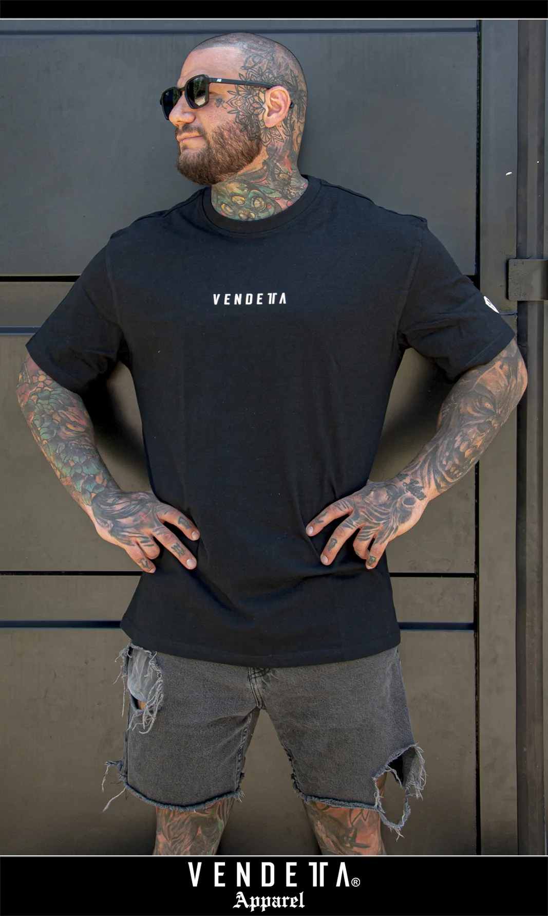 v1647 black-white__c Tričko Pánske / T-shirt Oversize 1 / Čierna-Biela / v1647 – Obrázok 1