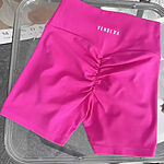 Kraťasy Bezšvové Dámske / Mini Shorts Push UP-3 / Ružová / v1765